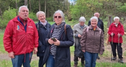 Wandergruppe im Oerreler Forst
